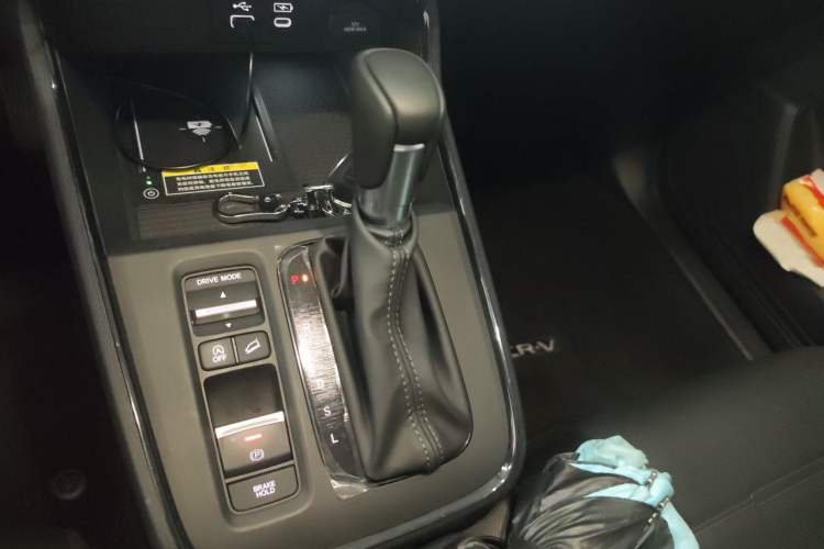 Used Honda CR-V 2024 240TURBO Two-Wheel-Drive FENGSHANG Edition 5 Seats Gear Lever