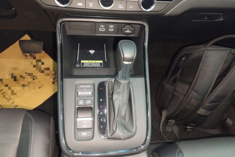 Used Honda CR-V 2024 240TURBO Two-Wheel-Drive FENGSHANG Edition 5 Seats Gear Lever