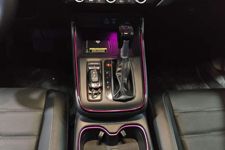 Used Honda CR-V 2024 240TURBO Two-Wheel-Drive FENGSHANG Edition 5 Seats Gear Lever