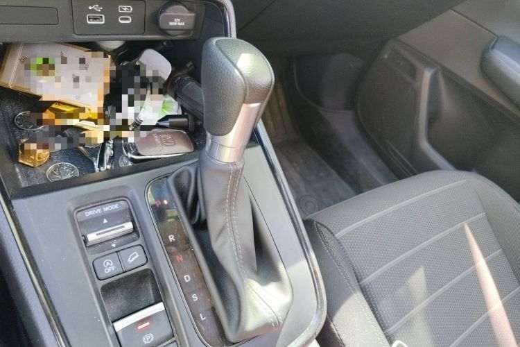Used Honda CR-V 2024 240TURBO Two-Wheel-Drive Active Version 5 Seats Gear Lever