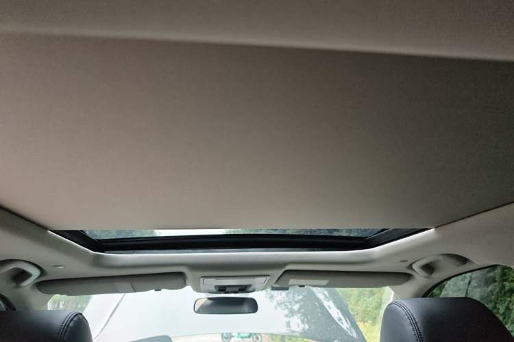 Used Honda CR-V 2024 240TURBO Two-Wheel-Drive Active Version 5 Seats Headliner