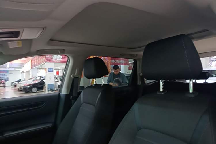 Used Honda CR-V 2024 240TURBO Two-Wheel-Drive Active Version 5 Seats Headliner