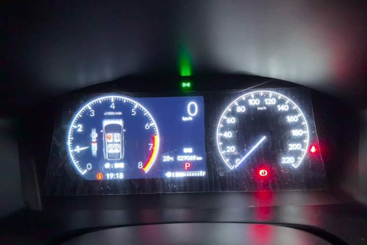 Used Honda CR-V 2024 240TURBO Two-Wheel-Drive Active Version 5 Seats Instrument Cluster
