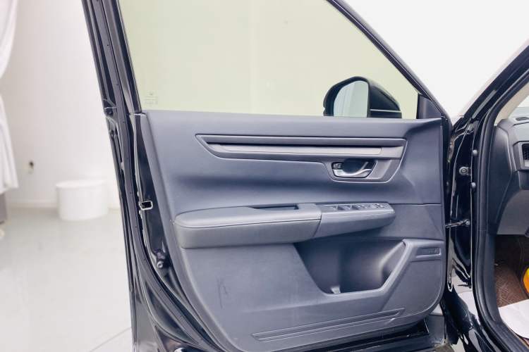 Used Honda CR-V 2024 240TURBO Two-Wheel-Drive FENGSHANG Edition 5 Seats Interior 6