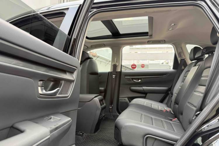 Used Honda CR-V 2024 240TURBO Two-Wheel-Drive FENGSHANG Edition 5 Seats Interior 7
