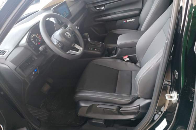 Used Honda CR-V 2024 240TURBO Two-Wheel-Drive Active Version 5 Seats Left Front Seat