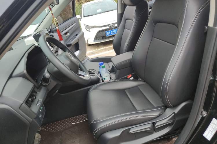 Used Honda CR-V 2024 240TURBO Two-Wheel-Drive Active Version 5 Seats Left Front Seat