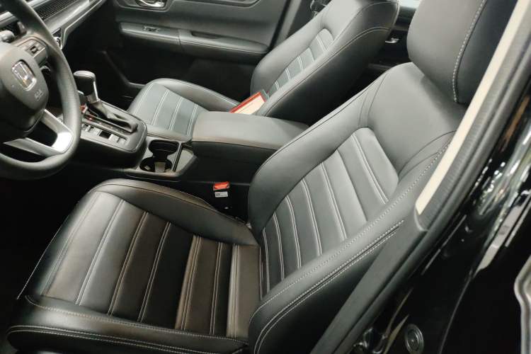 Used Honda CR-V 2024 240TURBO Two-Wheel-Drive Active Version 5 Seats Left Front Seat