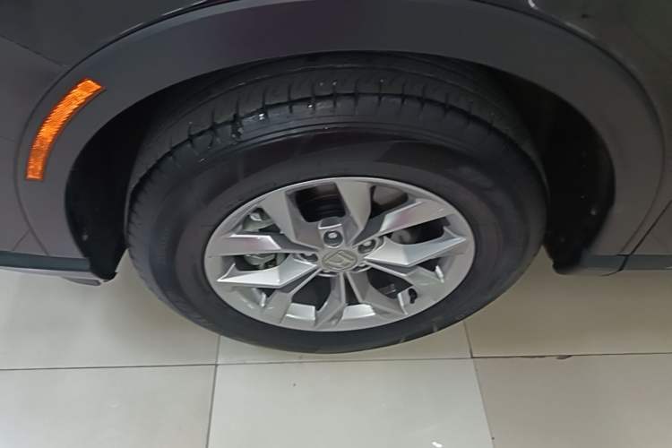 Used Honda CR-V 2024 240TURBO Two-Wheel-Drive Active Version 5 Seats Left Front Wheel Hub