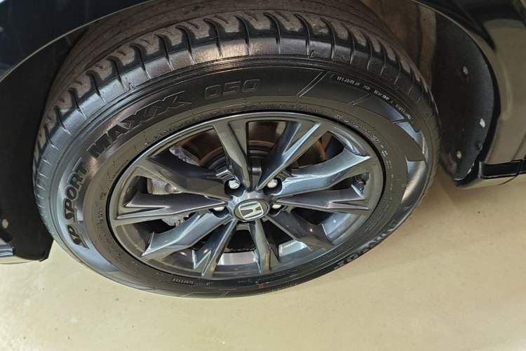 Used Honda CR-V 2024 2.0L eHEV Two-Wheel Drive Smart Edition Left Front Wheel Hub