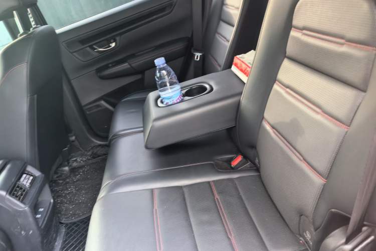 Used Honda CR-V 2024 2.0L eHEV Two-Wheel Drive Smart Edition Left Rear Seat
