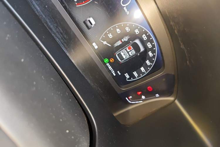 Used Honda CR-V 2024 240TURBO Two-Wheel Drive Smart Edition 5 Seats Odometer Close Up