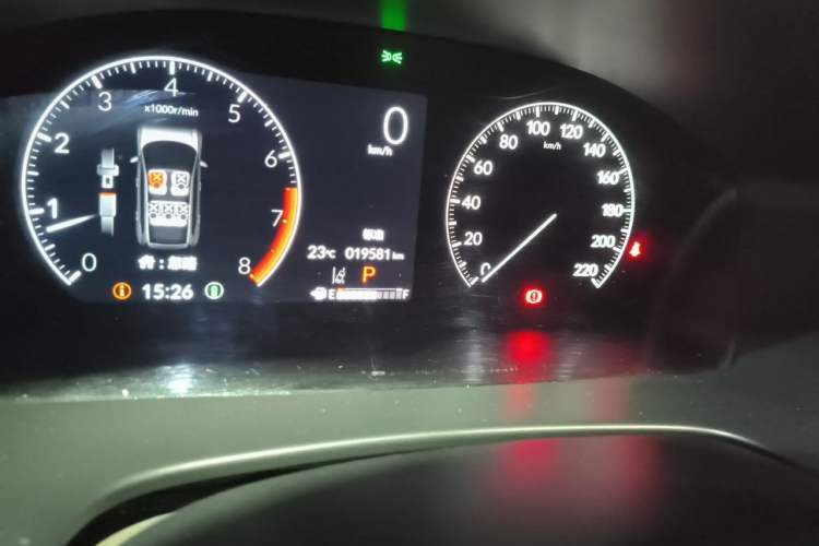 Used Honda CR-V 2024 240TURBO Two-Wheel-Drive FENGSHANG Edition 5 Seats Odometer Close Up