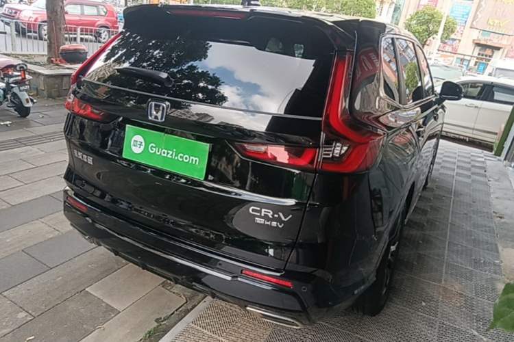 Used Honda CR-V 2024 2.0L eHEV Two-Wheel Drive Smart Edition Rear Right 45 Deg