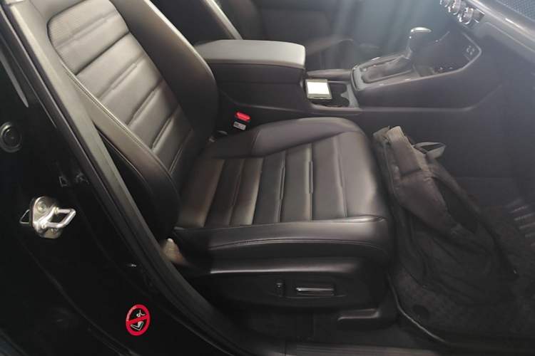 Used Honda CR-V 2024 240TURBO Two-Wheel-Drive FENGSHANG Edition 5 Seats Right Front Seat