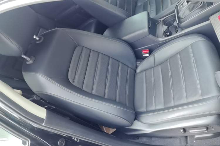 Used Honda CR-V 2024 240TURBO Two-Wheel-Drive FENGSHANG Edition 7 Seats Right Front Seat