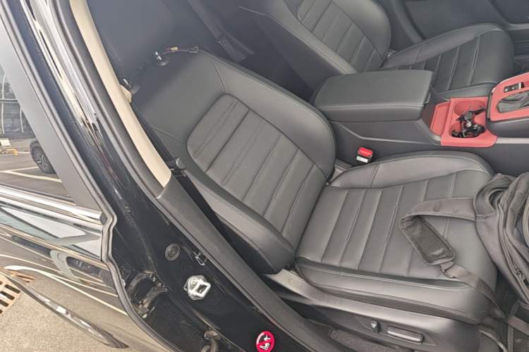 Used Honda CR-V 2024 240TURBO Two-Wheel-Drive FENGSHANG Edition 5 Seats Right Front Seat