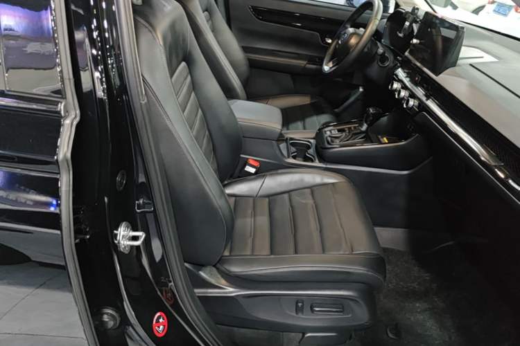 Used Honda CR-V 2024 240TURBO Two-Wheel-Drive FENGSHANG Edition 5 Seats Right Front Seat
