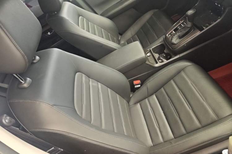 Used Honda CR-V 2024 240TURBO Two-Wheel-Drive FENGSHANG Edition 7 Seats Right Front Seat
