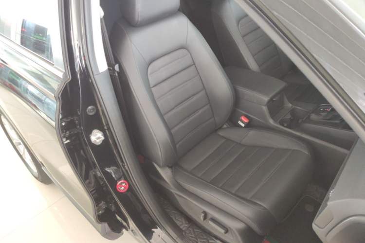 Used Honda CR-V 2024 240TURBO Two-Wheel-Drive FENGSHANG Edition 5 Seats Right Front Seat