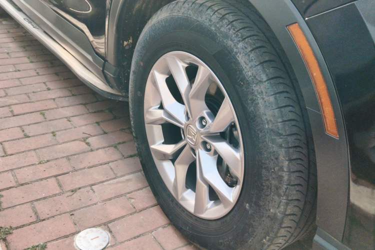 Used Honda CR-V 2024 240TURBO Two-Wheel-Drive Active Version 5 Seats Right Front Wheel Hub