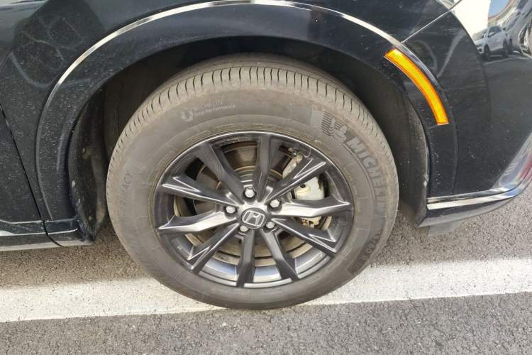 Used Honda CR-V 2024 2.0L eHEV Two-Wheel Drive Smart Edition Right Front Wheel Hub