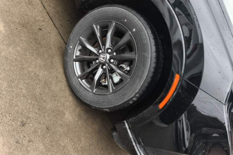 Used Honda CR-V 2024 2.0L eHEV Two-Wheel Drive Smart Edition Right Front Wheel Hub