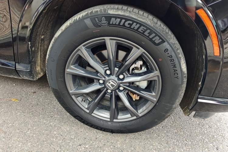 Used Honda CR-V 2024 2.0L eHEV Two-Wheel Drive Smart Edition Right Front Wheel Hub