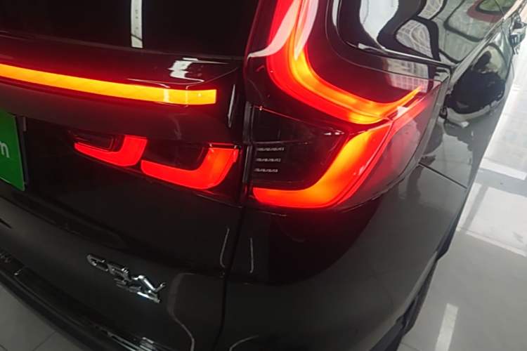 Used Honda CR-V 2024 240TURBO Two-Wheel-Drive FENGSHANG Edition 5 Seats Right Rear Taillight