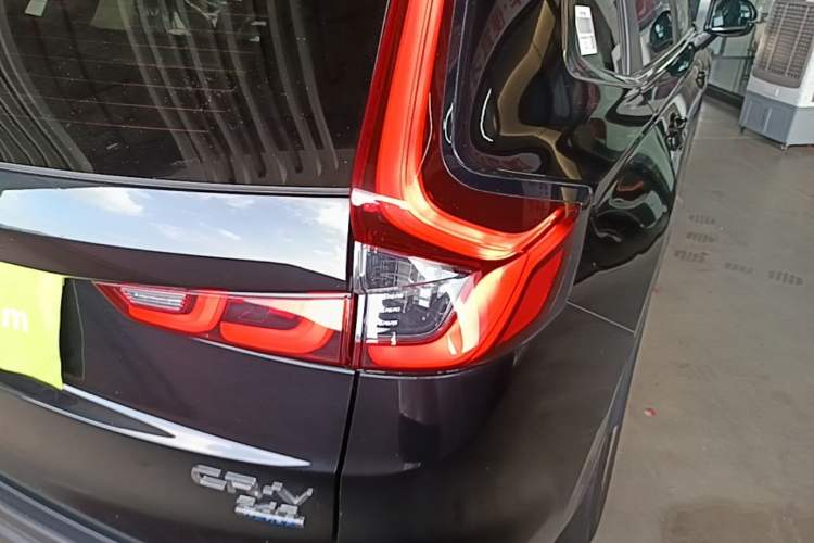 Used Honda CR-V 2024 240TURBO Two-Wheel-Drive FENGSHANG Edition 5 Seats Right Rear Taillight