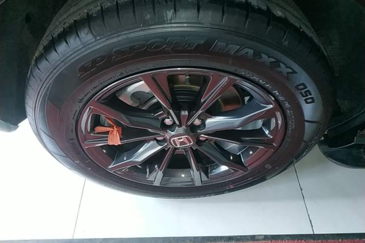Used Honda CR-V 2024 2.0L eHEV Two-Wheel Drive Smart Edition Right Rear Wheel Hub