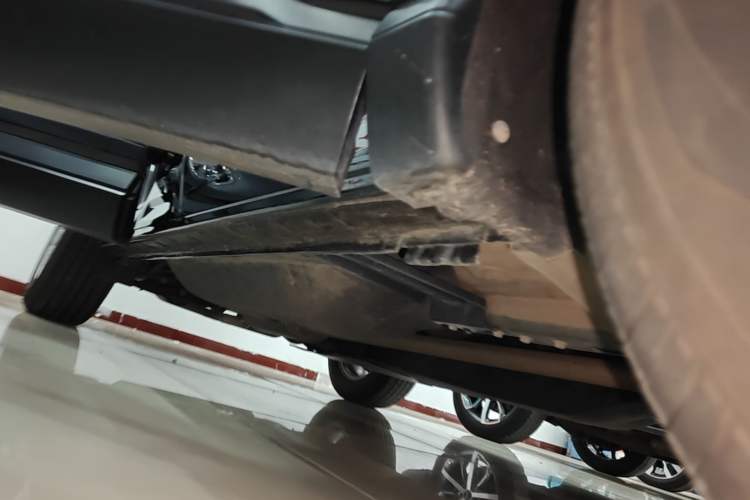 Used Honda CR-V 2024 240TURBO Two-Wheel-Drive FENGSHANG Edition 5 Seats Right Side Sill