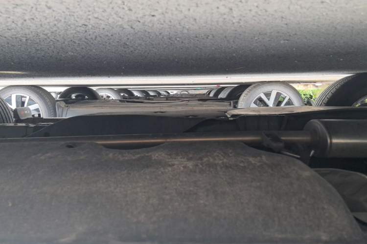 Used Honda CR-V 2024 240TURBO Two-Wheel-Drive Active Version 5 Seats Right Side Sill