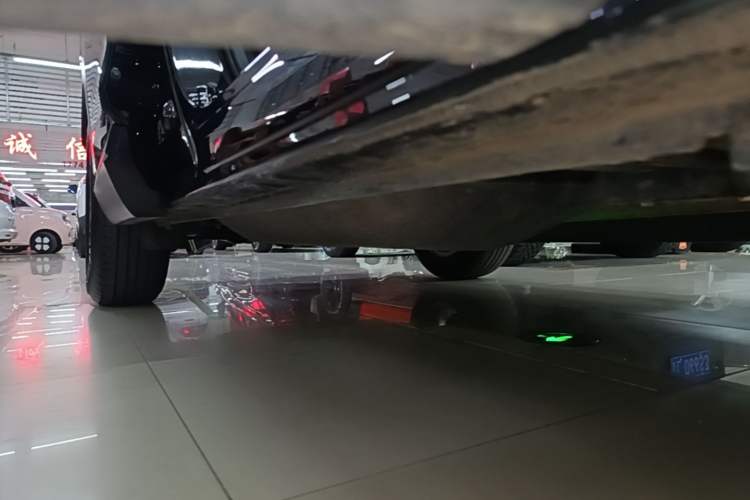 Used Honda CR-V 2024 240TURBO Two-Wheel-Drive Active Version 5 Seats Right Side Sill