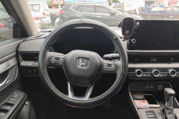 Used Honda CR-V 2024 240TURBO Two-Wheel-Drive Active Version 5 Seats Steering Wheel