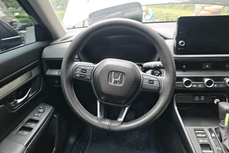 Used Honda CR-V 2024 240TURBO Two-Wheel-Drive Active Version 5 Seats Steering Wheel