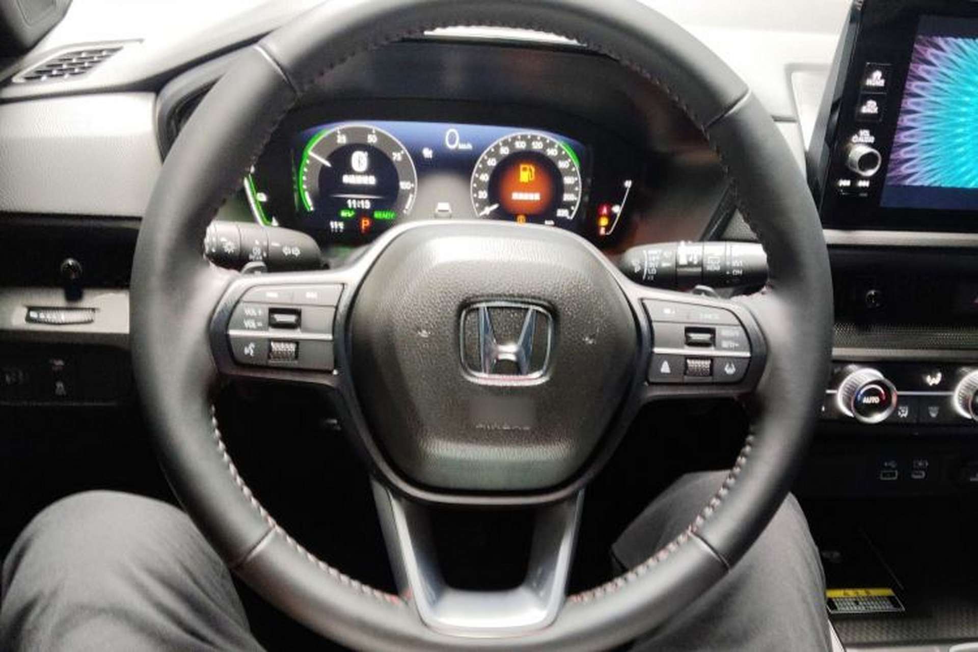 Used Honda CR-V 2024 2.0L eHEV Two-Wheel Drive Smart Edition Steering Wheel