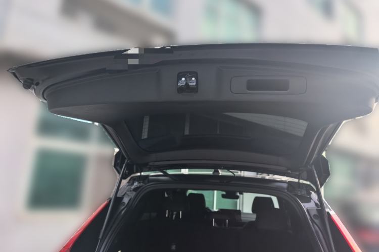 Used Honda CR-V 2024 2.0L eHEV Two-Wheel Drive Smart Edition Trunk