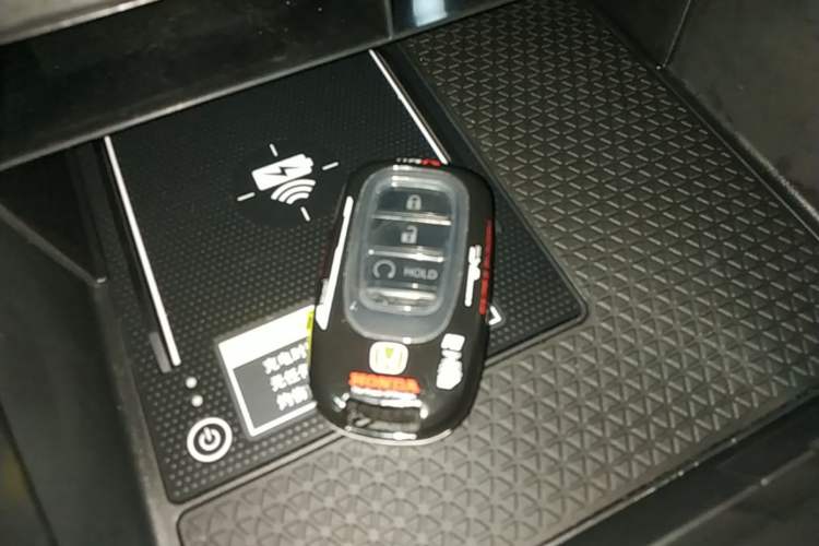 Used Honda CR-V 2024 2.0L eHEV Two-Wheel Drive Smart Edition Vehicle Key