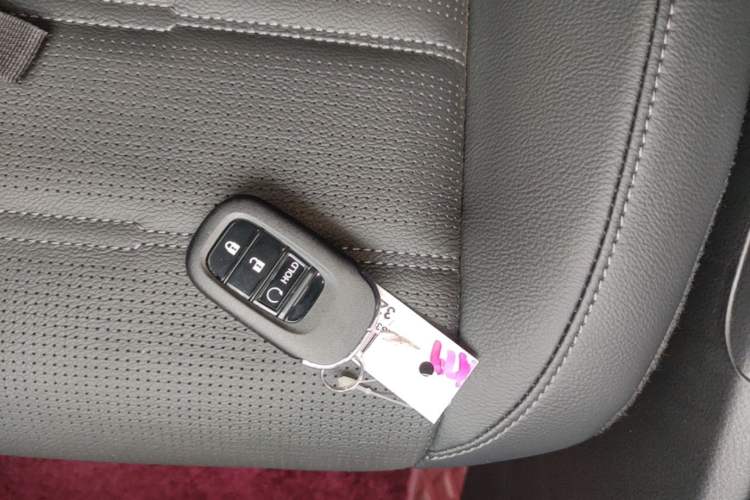 Used Honda CR-V 2024 240TURBO Two-Wheel-Drive FENGSHANG Edition 7 Seats Vehicle Key