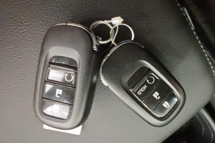 Used Honda CR-V 2024 240TURBO Two-Wheel-Drive FENGSHANG Edition 5 Seats Vehicle Key