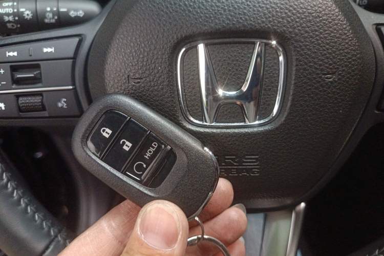 Used Honda CR-V 2024 240TURBO Two-Wheel-Drive FENGSHANG Edition 7 Seats Vehicle Key