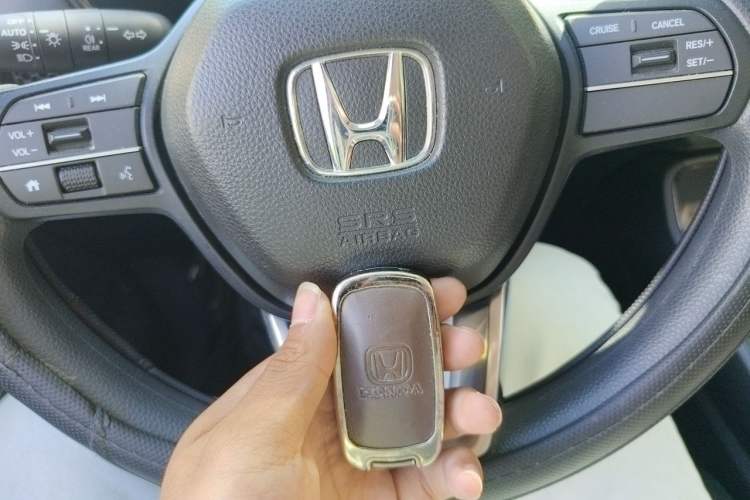 Used Honda CR-V 2024 240TURBO Two-Wheel-Drive Active Version 5 Seats Vehicle Key