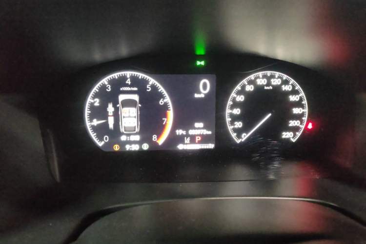 Used Honda CR-V 2024 240TURBO Two-Wheel-Drive FENGSHANG Edition 5 Seats Odometer Close Up