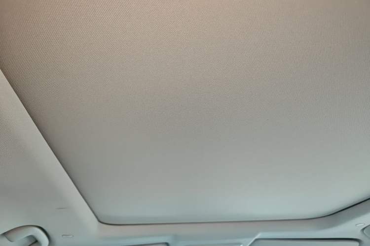 Used Honda CR-V 2024 240TURBO Two-Wheel-Drive Active Version 5 Seats Headliner