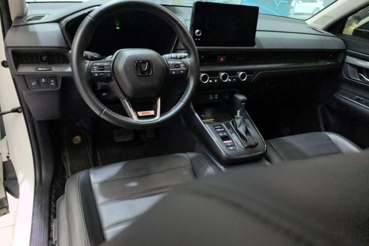 Used Honda CR-V 2024 240TURBO Two-Wheel-Drive FENGSHANG Edition 5 Seats Center Console