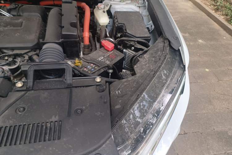 Used Honda CR-V 2024 2.0L eHEV Two-Wheel Drive Smart Edition Engine Bay Left