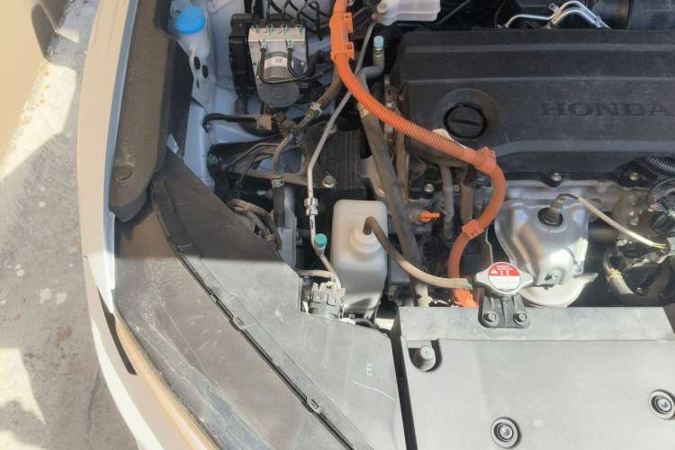Used Honda CR-V 2024 2.0L eHEV Two-Wheel Drive Smart Edition Engine Bay Right