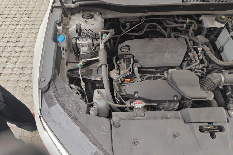 Used Honda CR-V 2024 240TURBO Two-Wheel-Drive FENGSHANG Edition 5 Seats Engine Bay Right