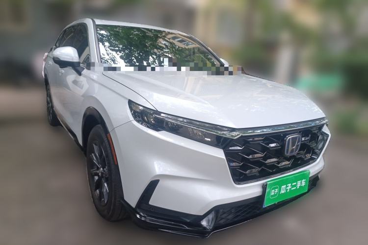 Used Honda CR-V 2024 2.0L eHEV Two-Wheel Drive Smart Edition Front Right 45 Deg